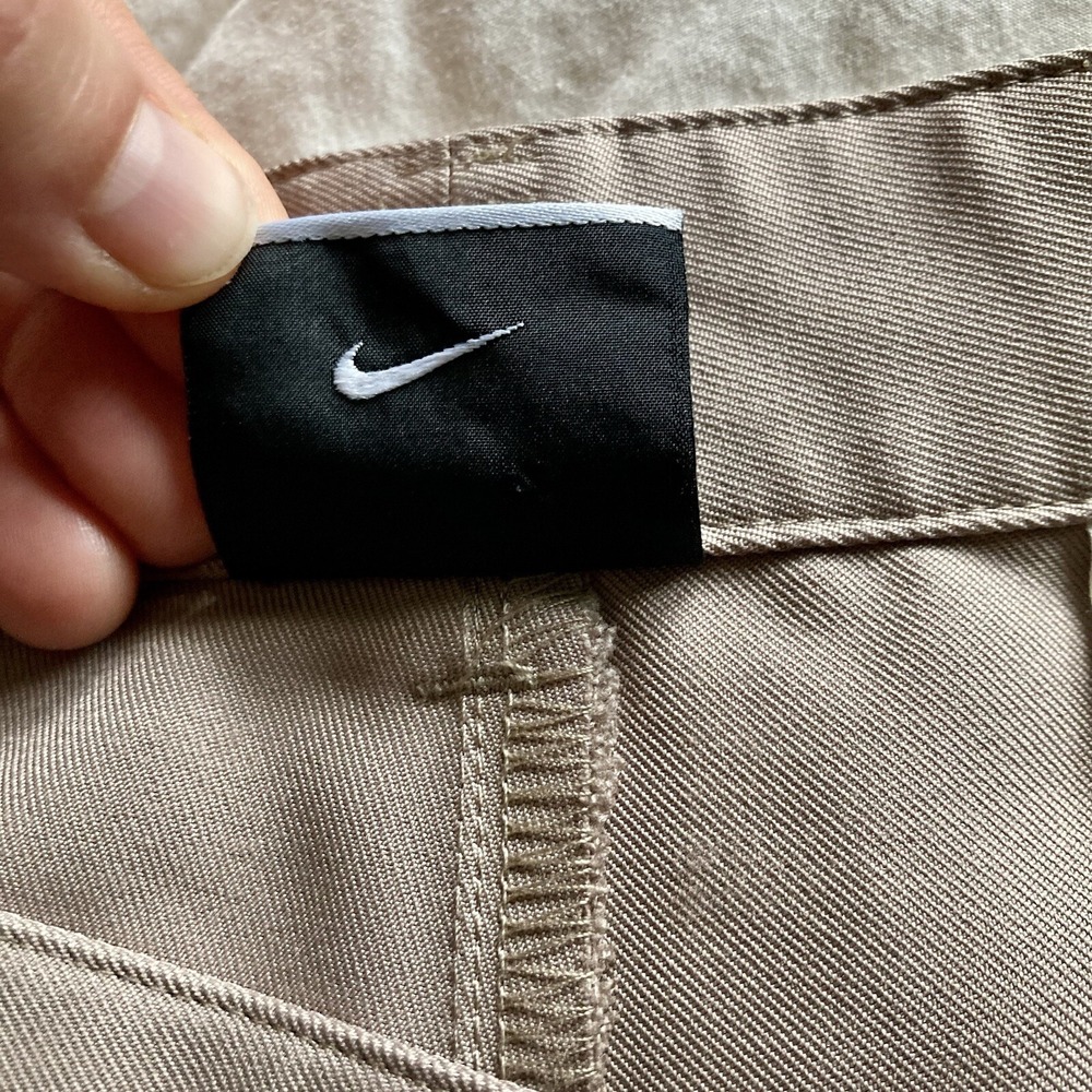 NIKE Golf Dri-Fit Men's 36x31 (actual) 100% Poly Performance Pants Khaki Chino - Picture 7 of 16